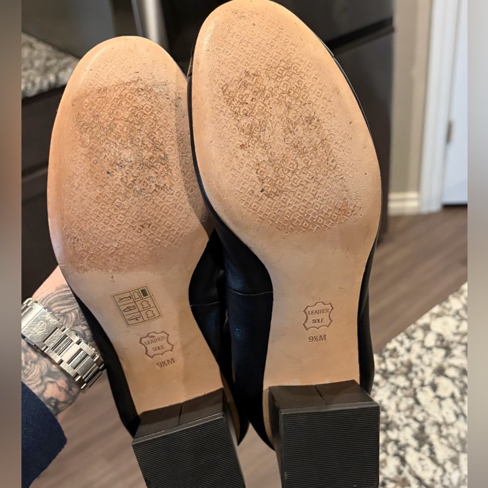 Tory Burch cap toe Jolie block heel pumps - Picture 4 of 4